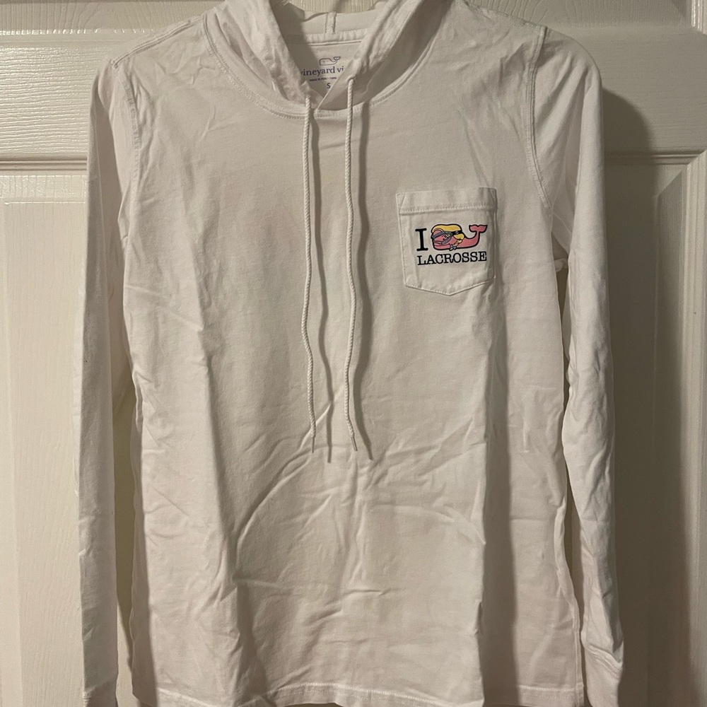 VINEYARD VINES “I HEART LACROSSE” SWEATSHIRT SIZE SMALL